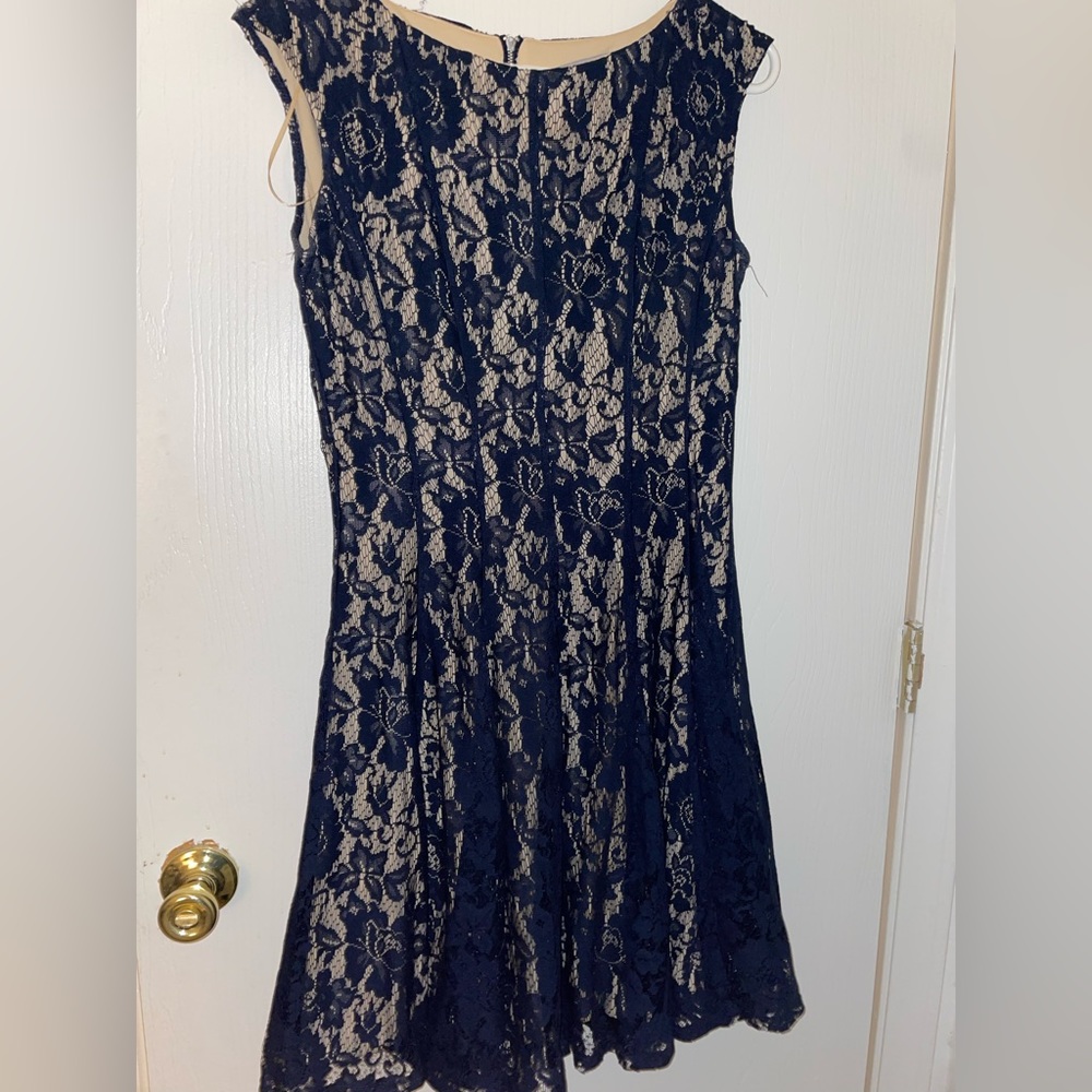 Sleeveless Lace Dress